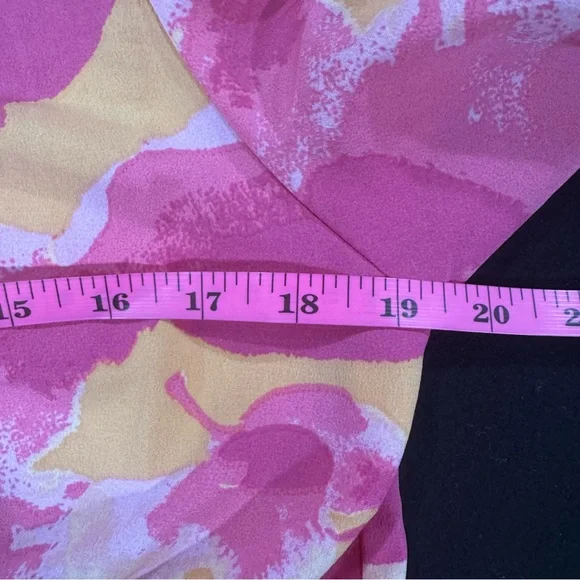 Floral Mini Dress in Pink and Orange - Picture 10 of 11